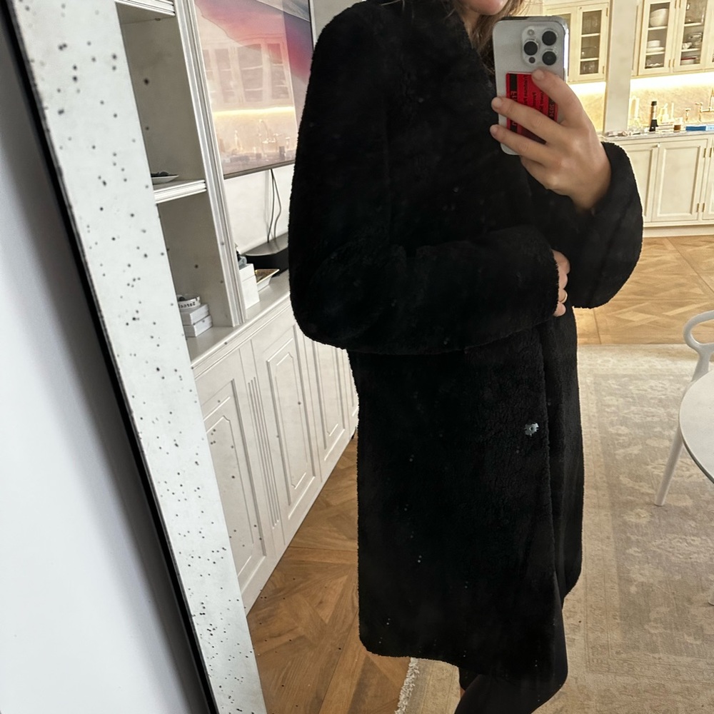 Theory black shearling jacket. Size P. Amazing condition. So warm & comfortable